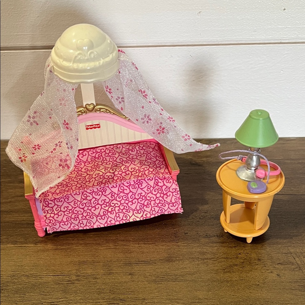 Vintage Fisher-Price loving family accessories- canopy bed & bedside table